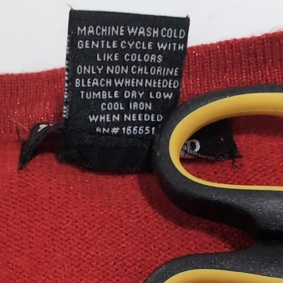 Croft & Barrow Women's Rich Red Cardigan Sweater 3X - Picture 4 of 5